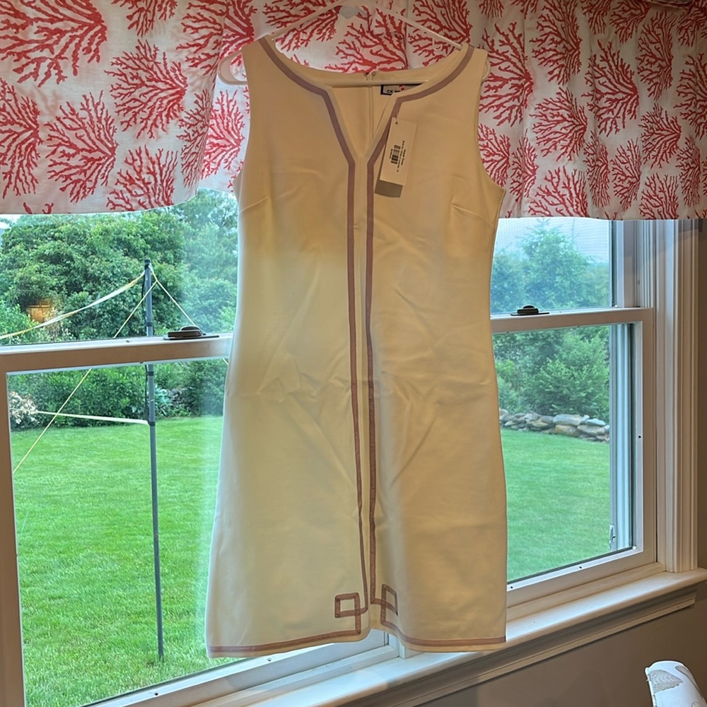 CK Bradley Vesper Dress, Size M, White w/ Lavender - Picture 2 of 7